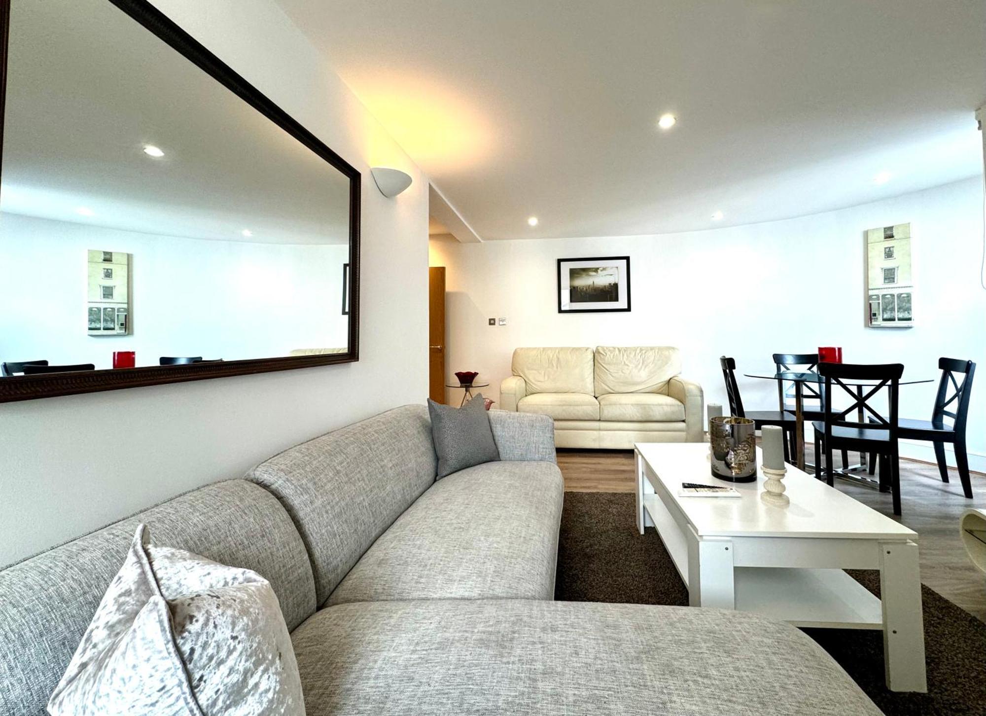 The Crib - 3 Bedroom Central By Wild * Londra