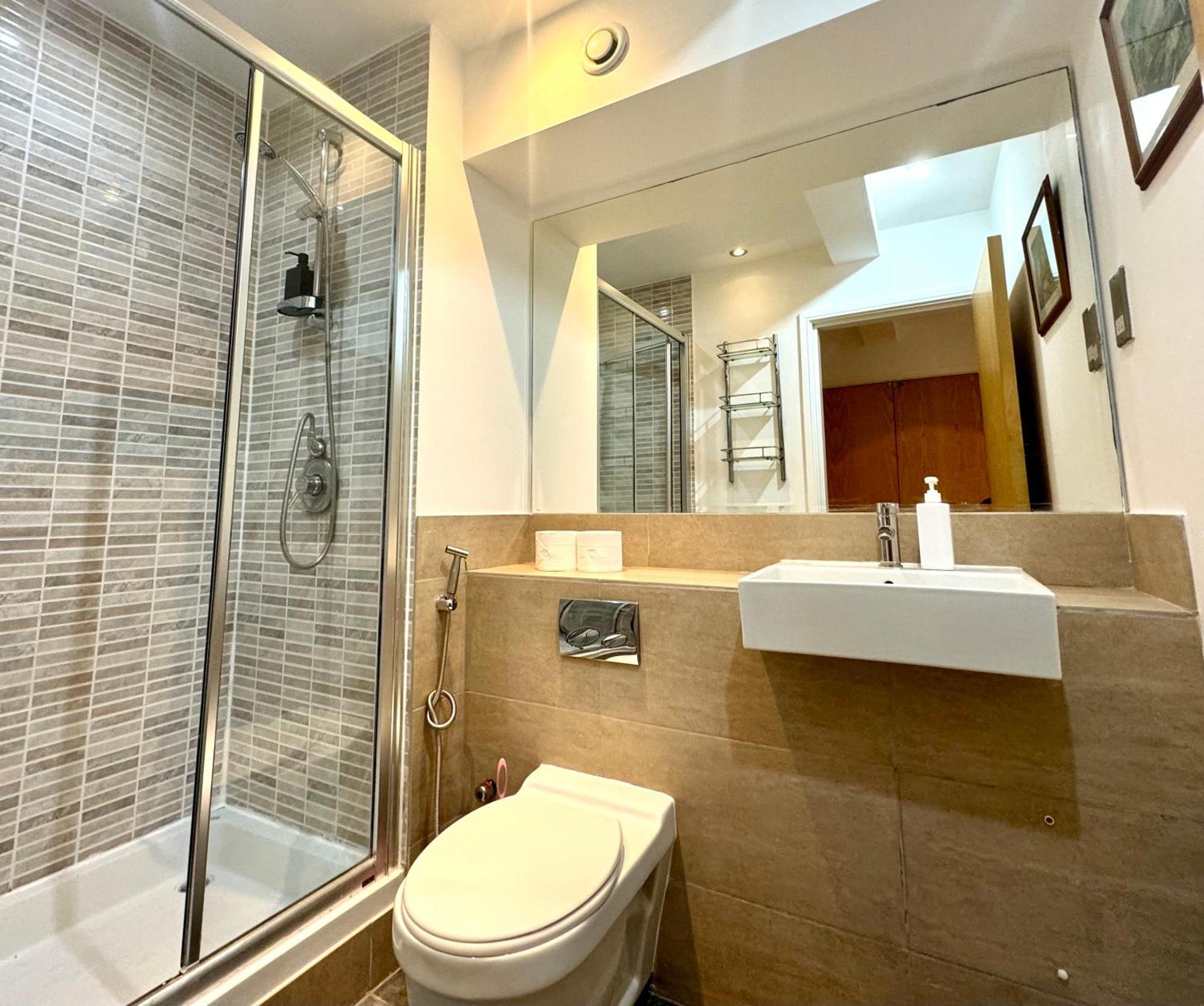 The Crib - 3 Bedroom Central By Wild Appartamento Londra