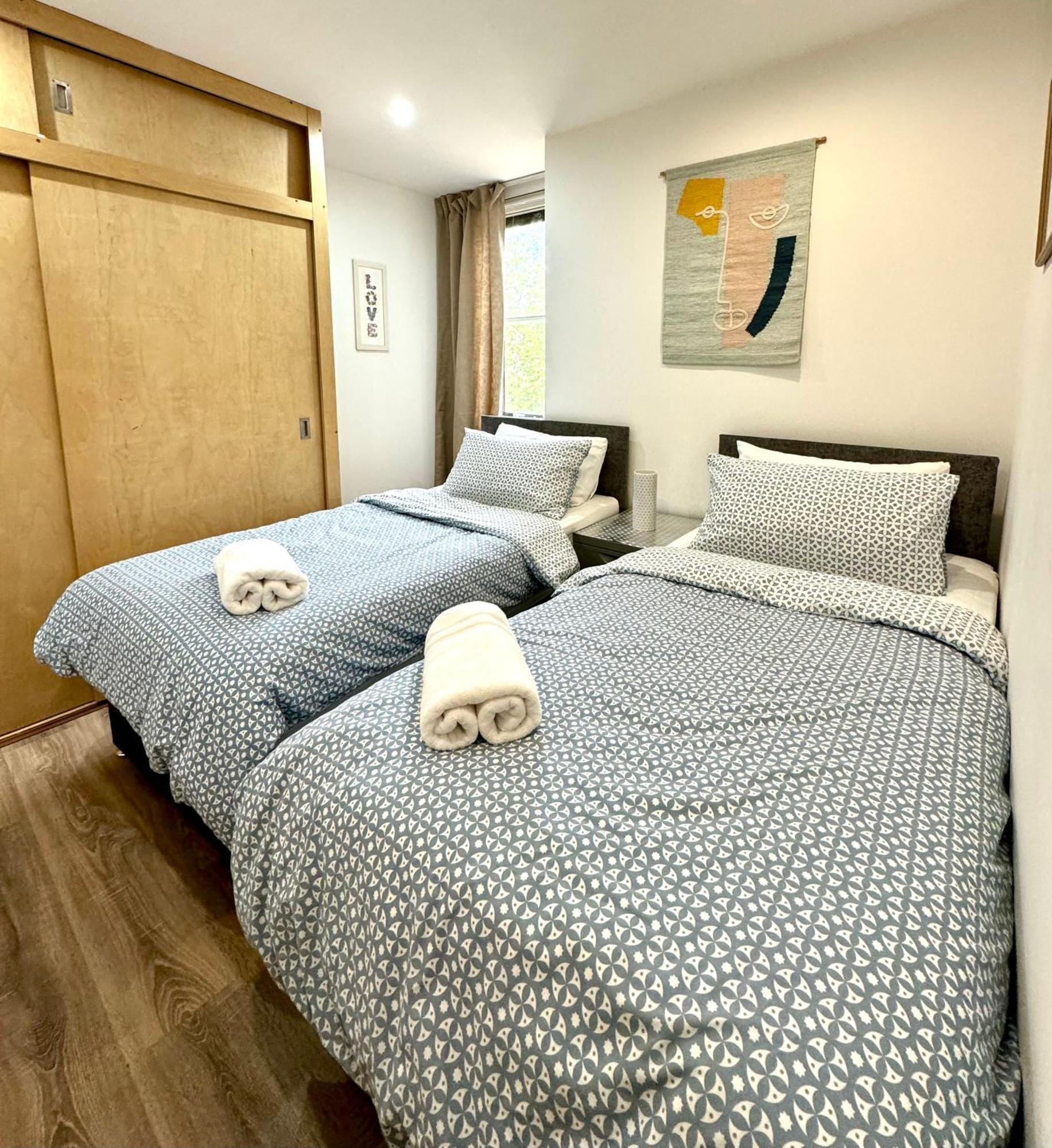 The Crib - 3 Bedroom Central By Wild Londra